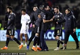 [流言板]官方：因用手触碰对手脖子，梅西、苏亚雷斯被处以罚款38亮257回复