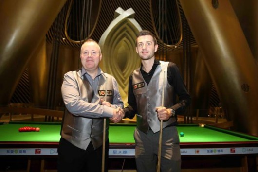 通过与哈兰 通过与哈兰