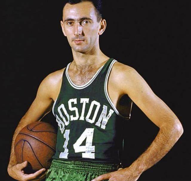 中所展现出 中所展现出